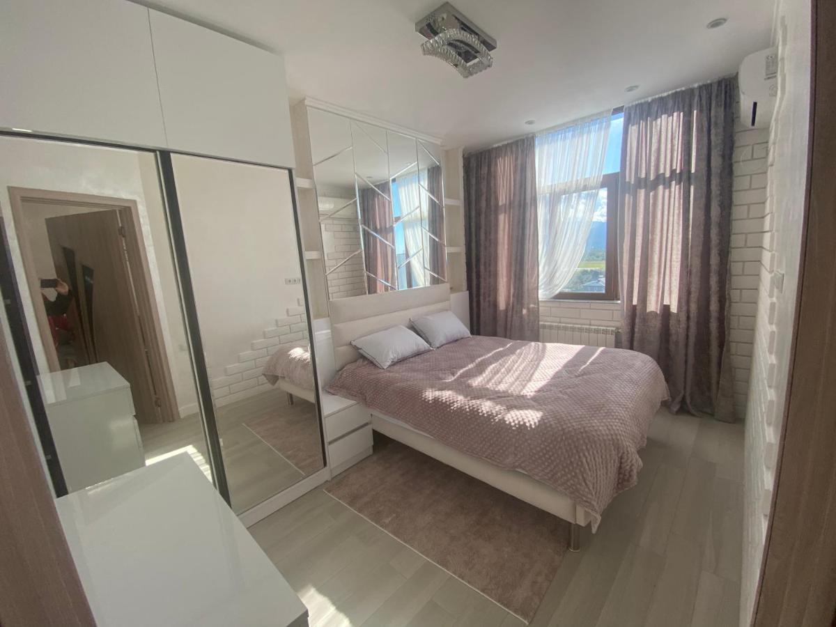 Jasmine Apartment In New Bulvar Batumi Exteriér fotografie