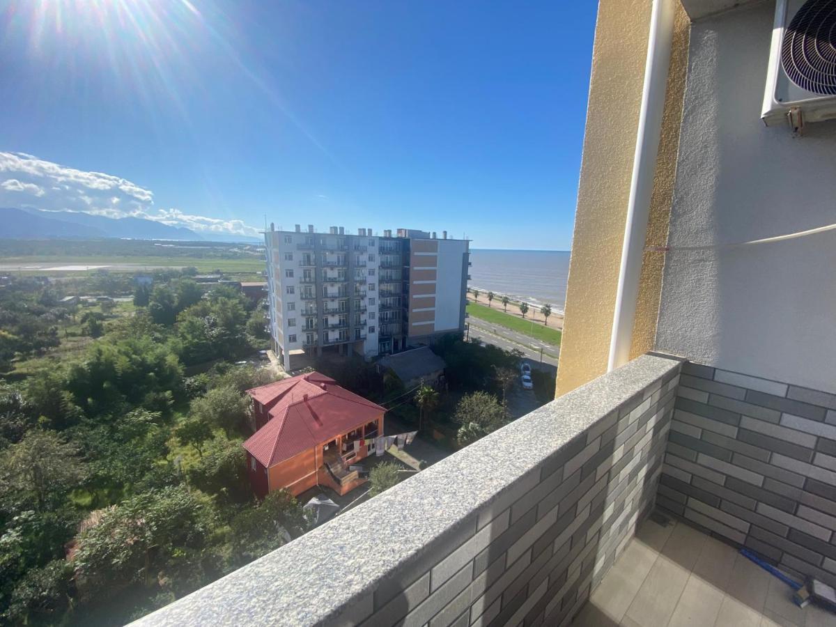 Jasmine Apartment In New Bulvar Batumi Exteriér fotografie