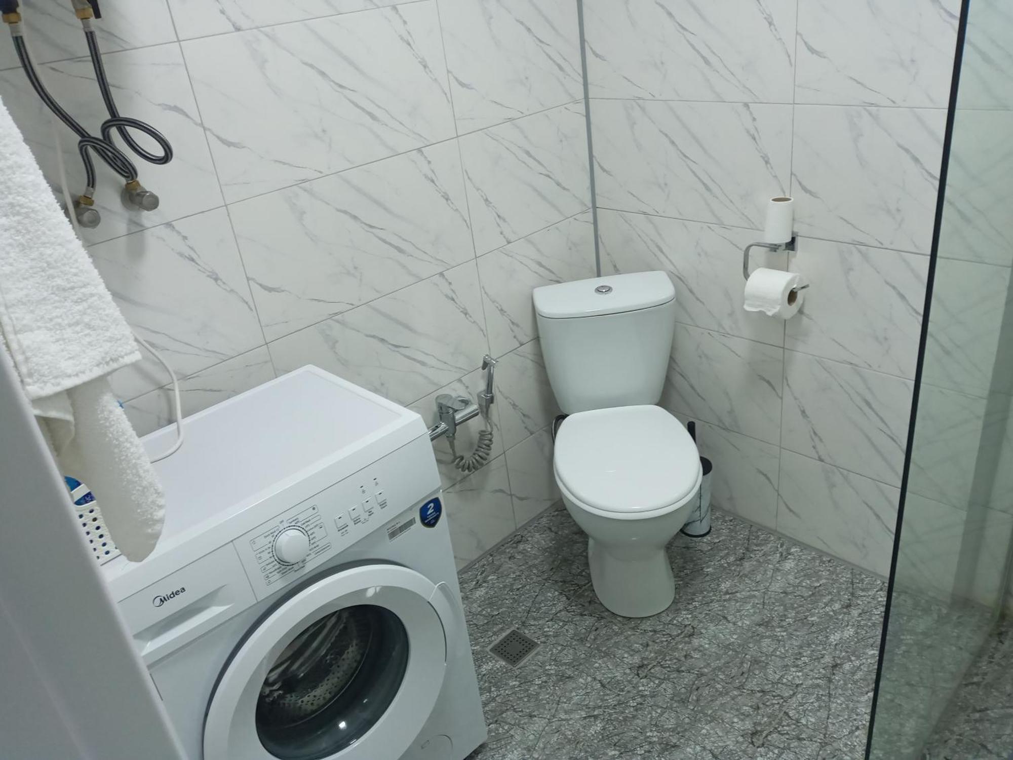 Jasmine Apartment In New Bulvar Batumi Exteriér fotografie