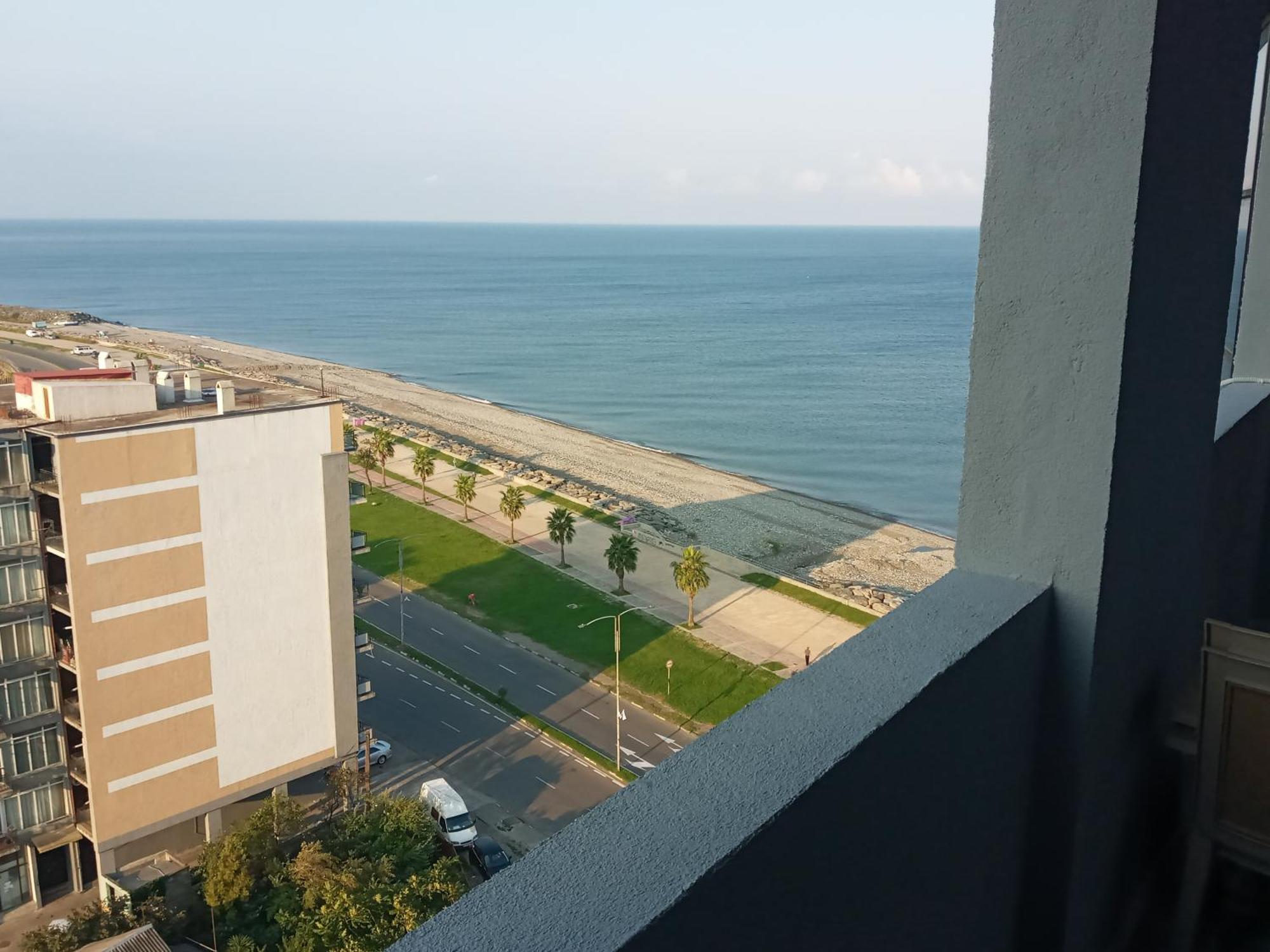 Jasmine Apartment In New Bulvar Batumi Exteriér fotografie