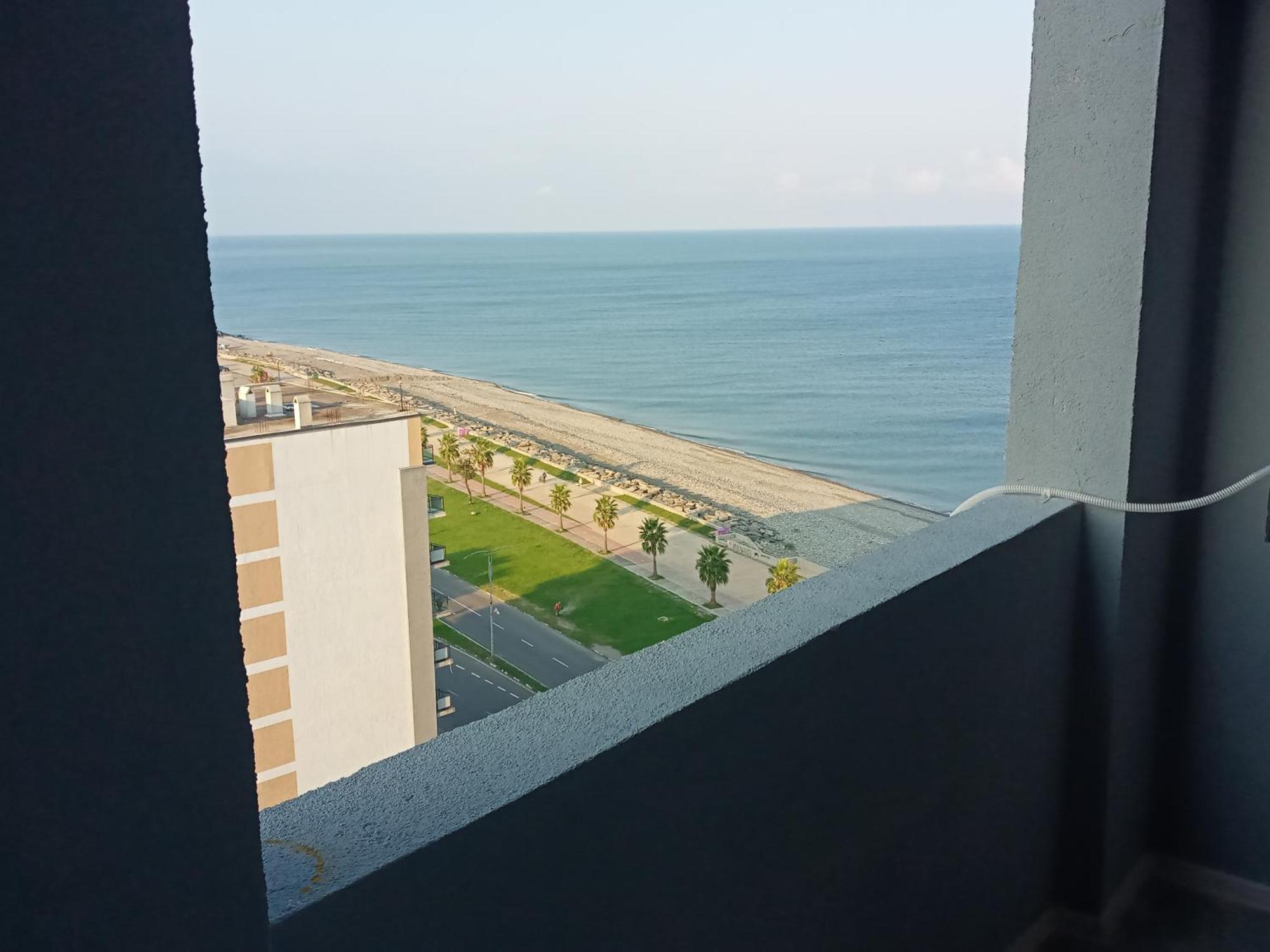 Jasmine Apartment In New Bulvar Batumi Exteriér fotografie